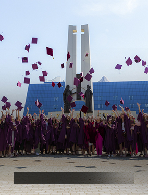 Дипломы с отличием получили 122 выпускника СурГУ
